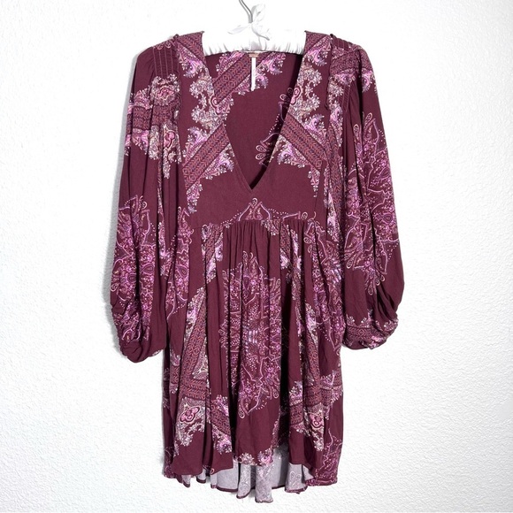 Free People Girl Talk Burgundy Tunic Top Paisley Balloon Sleeves Size XS Boho - Picture 1 of 9